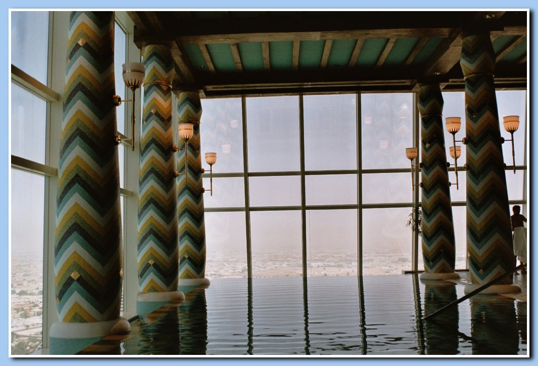 Burj Al Arab Schwimmbasin