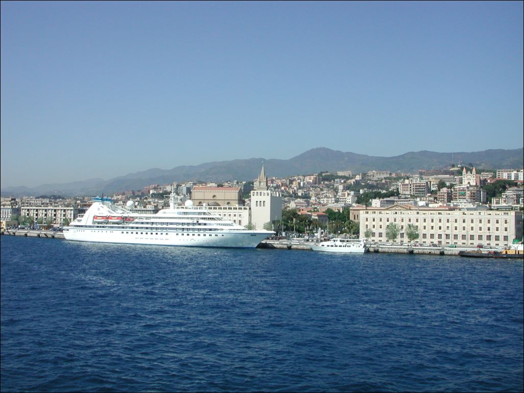 Strasse von Messina