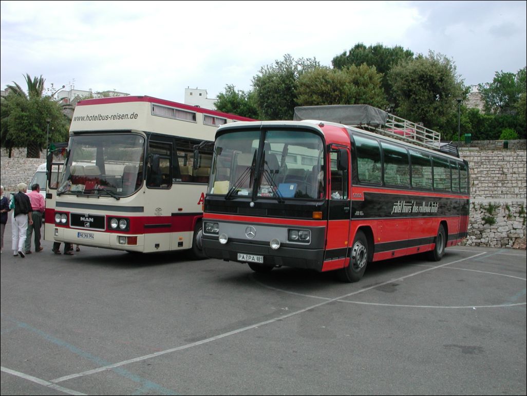 Hotelbus-reisen + Roteltours