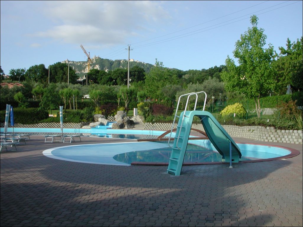 San Marino, Camping