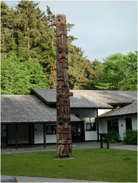 sitka totem